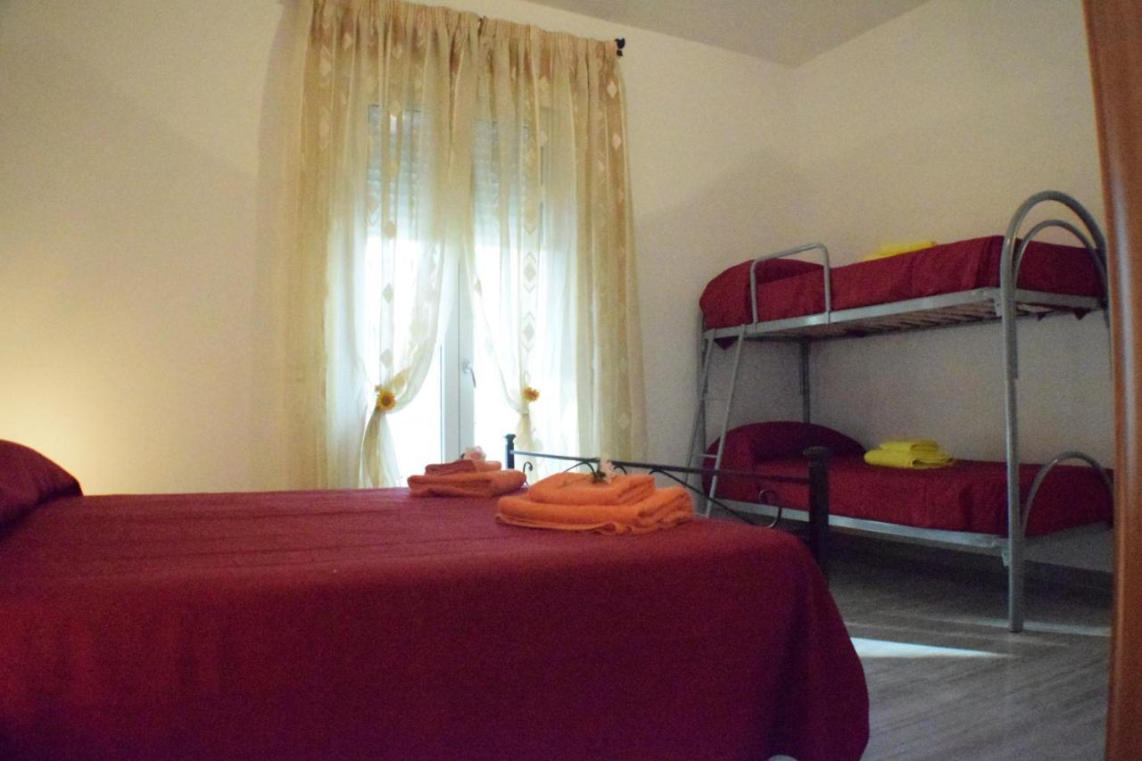 Dolcesosta B&B Marina Di Pulsano Eksteriør billede