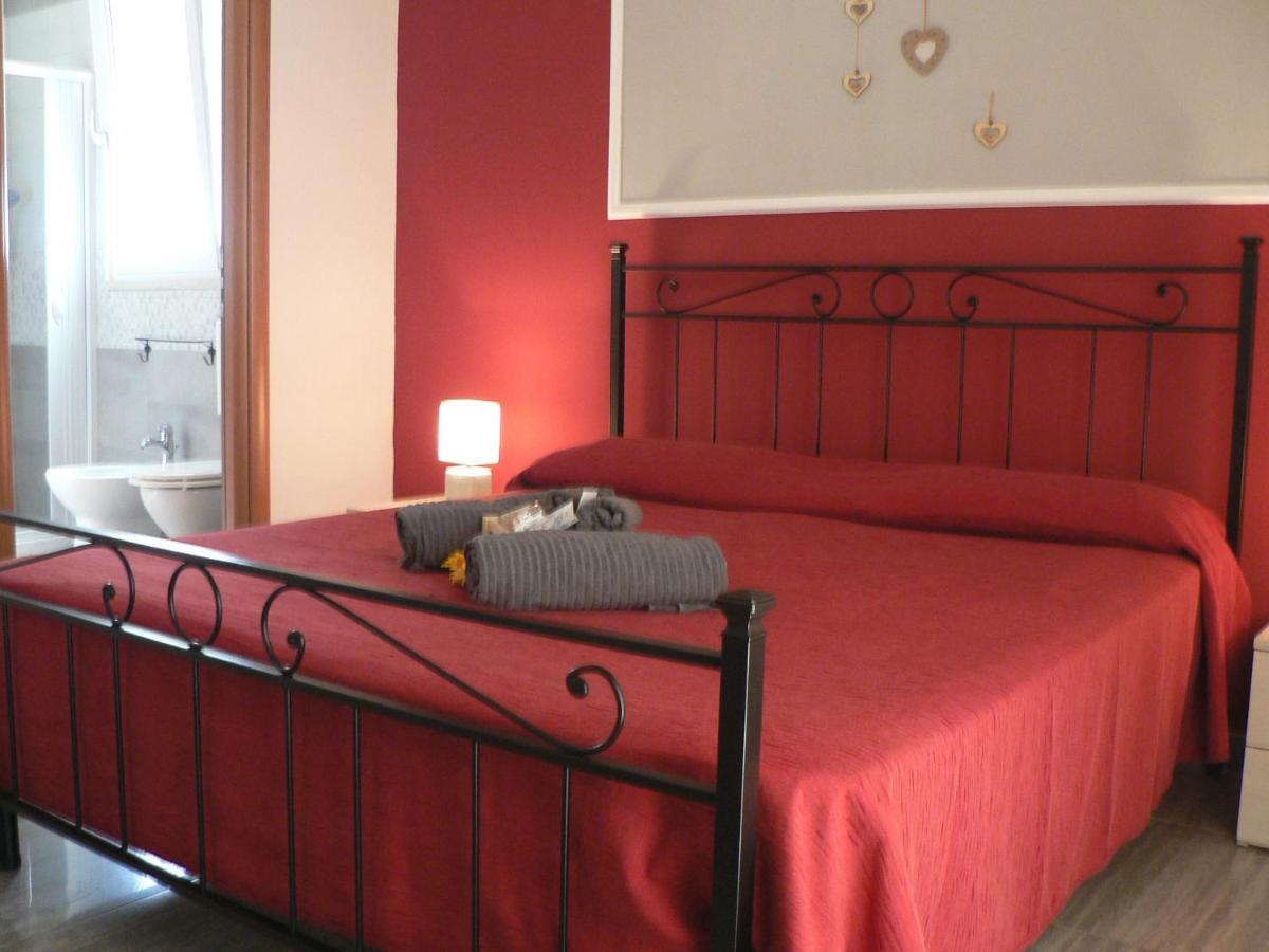 Dolcesosta B&B Marina Di Pulsano Eksteriør billede