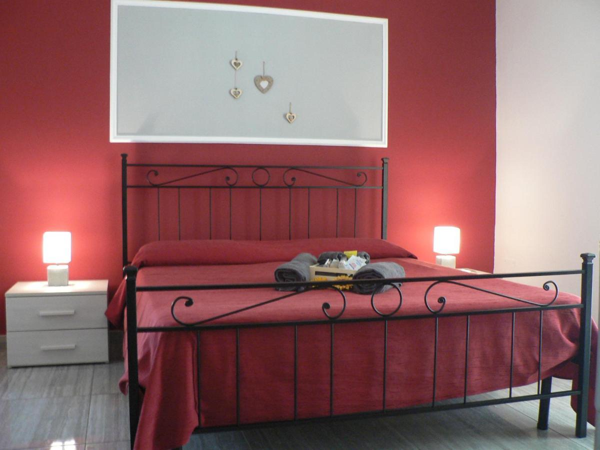 Dolcesosta B&B Marina Di Pulsano Eksteriør billede